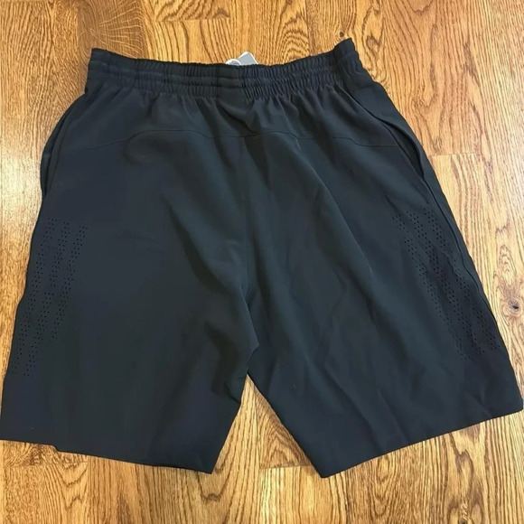 Men’s Adidas Training Shorts - Picture 2 of 5